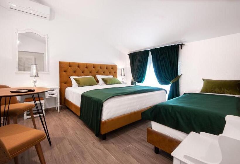 بنسيون Artelier Vama Veche