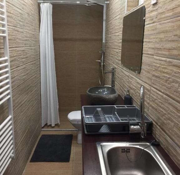 بنسيون Dózsaház