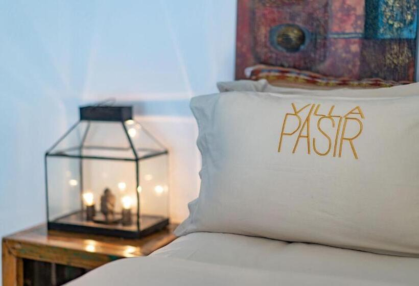 פנסיון Villa Pasir