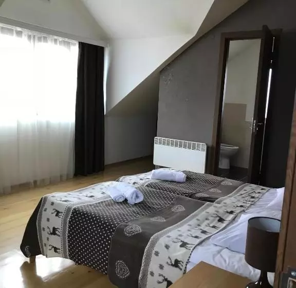 هاستل Boutique Hotel Mestia