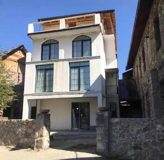 هاستل Boutique Hotel Mestia