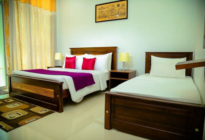 فندق Nelinsa Kandy