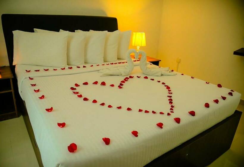 فندق Nelinsa Kandy