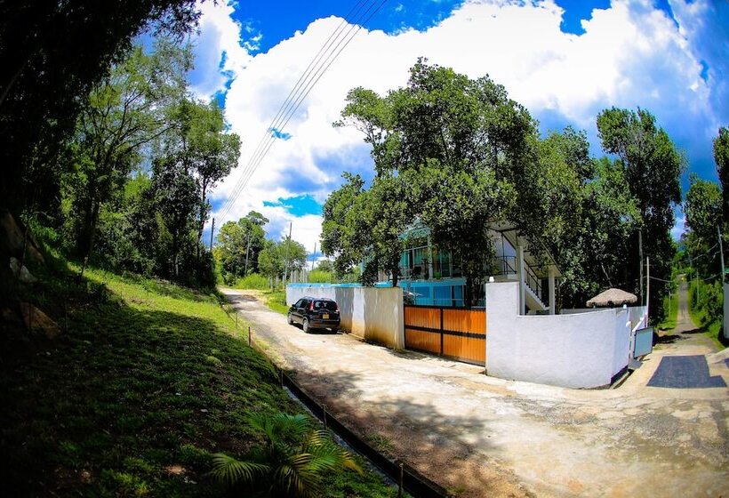 فندق Nelinsa Kandy