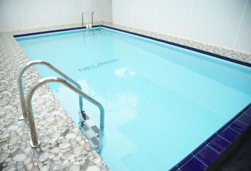 فندق Nelinsa Kandy