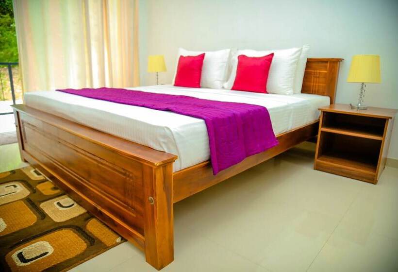 فندق Nelinsa Kandy