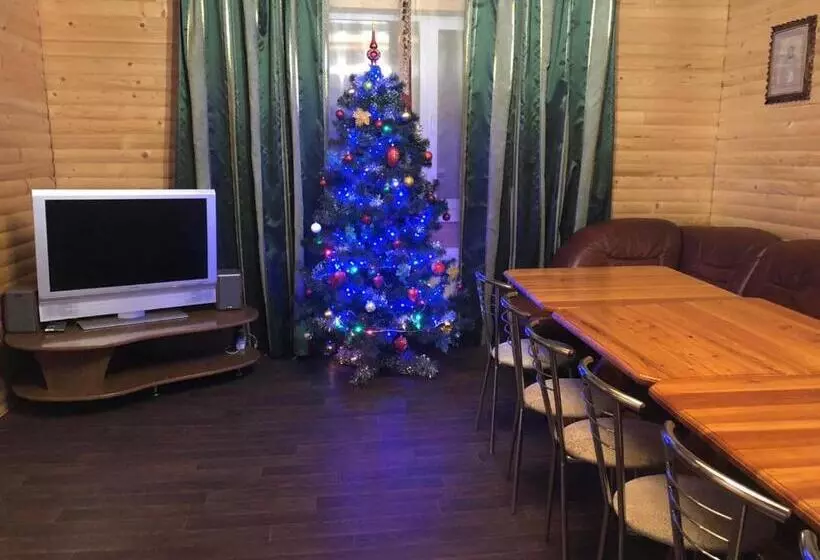 Majatalo сонячні карпати