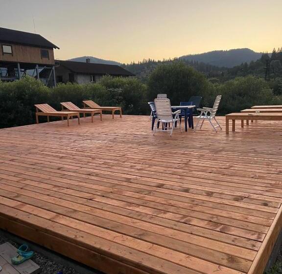 پانسیون сонячні карпати