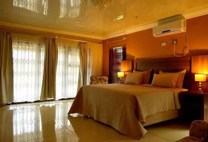 Majatalo Cliffords Lodge & Spa