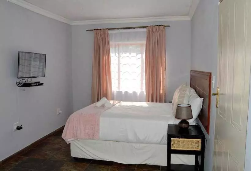 Majatalo Cliffords Lodge & Spa