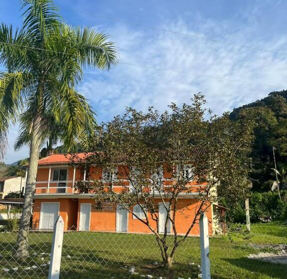 پانسیون Pousada Caiçara