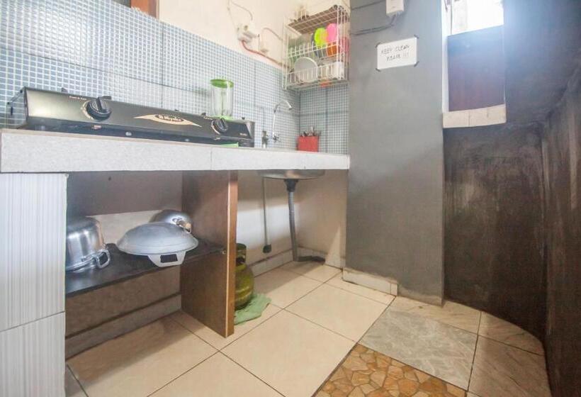 פנסיון Putra Dadi Guest House