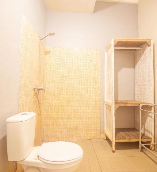 פנסיון Putra Dadi Guest House