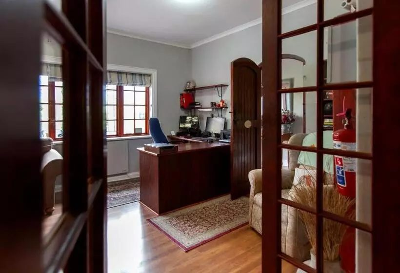 Majatalo Summerhill Guest Farm