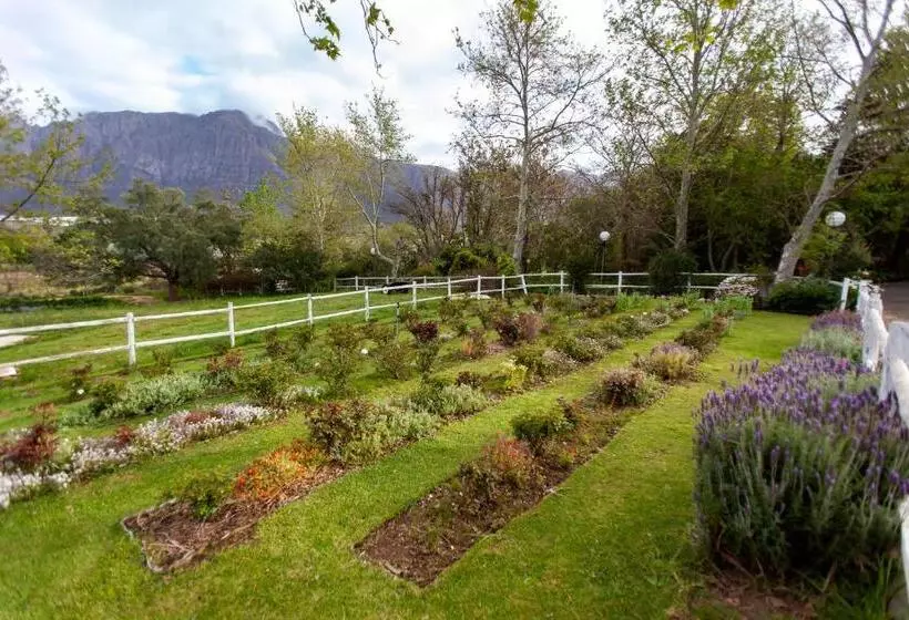 Majatalo Summerhill Guest Farm