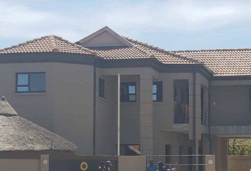 ペンション Sunflower Guesthouse & Spa