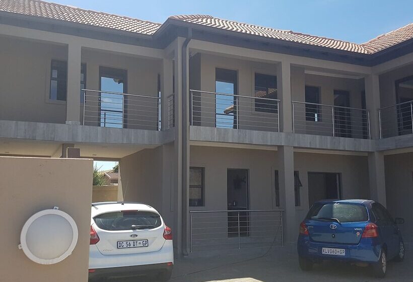 ペンション Sunflower Guesthouse & Spa