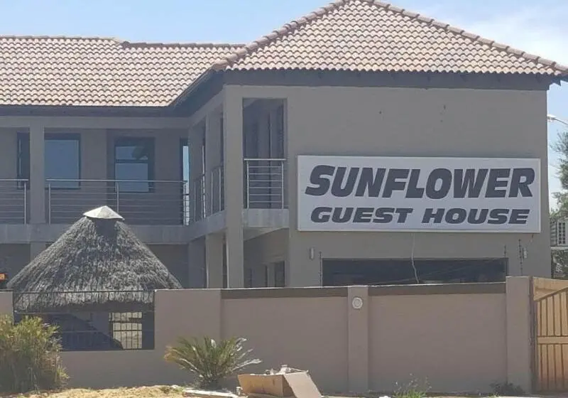 ペンション Sunflower Guesthouse & Spa