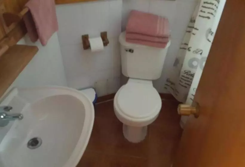 پانسیون Hostal Costa Azul