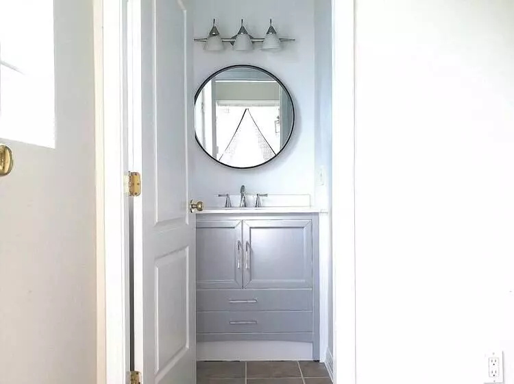 ペンション Marpole Guest House