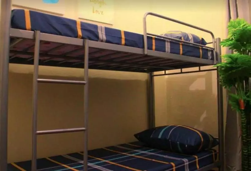 Majatalo Tagaytay Modern Guesthouse City Center