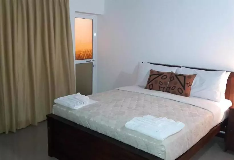 Majatalo Igloo Airport Villa