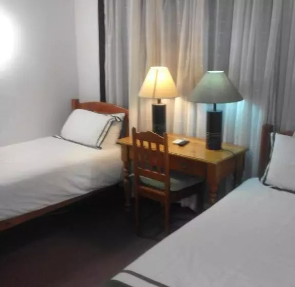 Majatalo Ruxmian Lodge