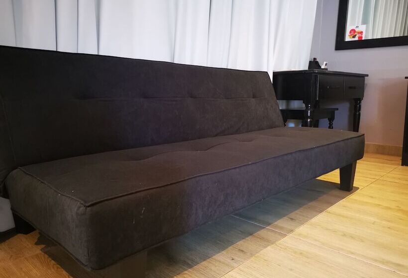 Pension The Green Olive Guesthouse