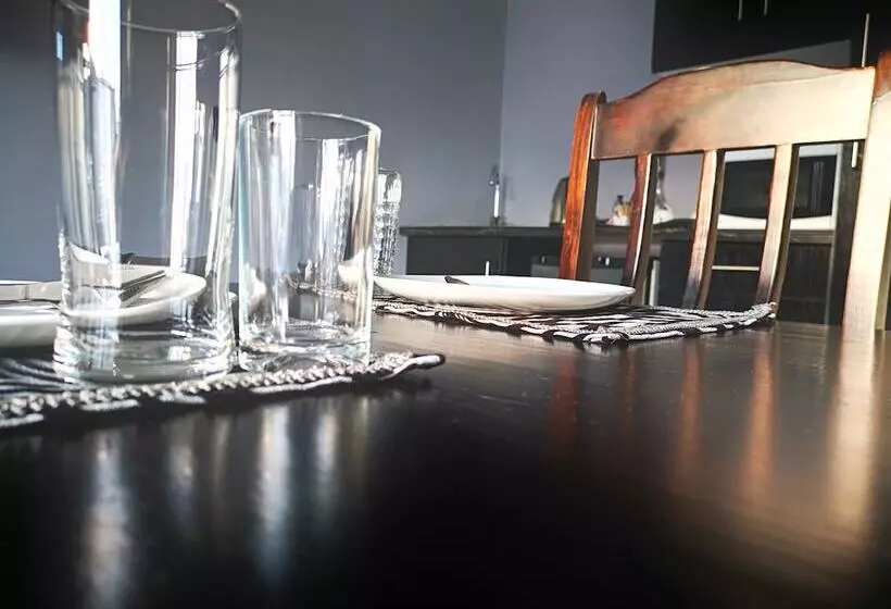 ペンション The Green Olive Guesthouse