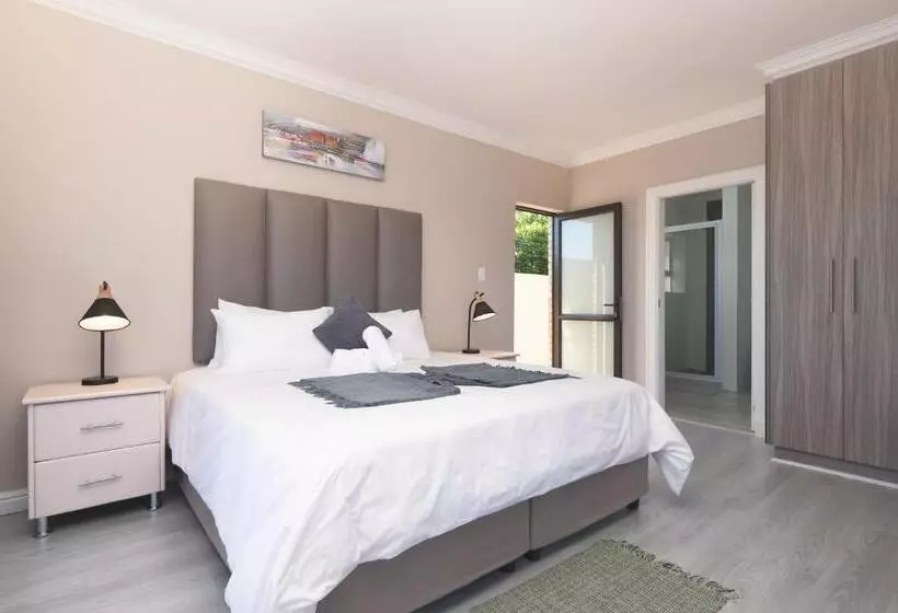 پانسیون King Guest Lodge