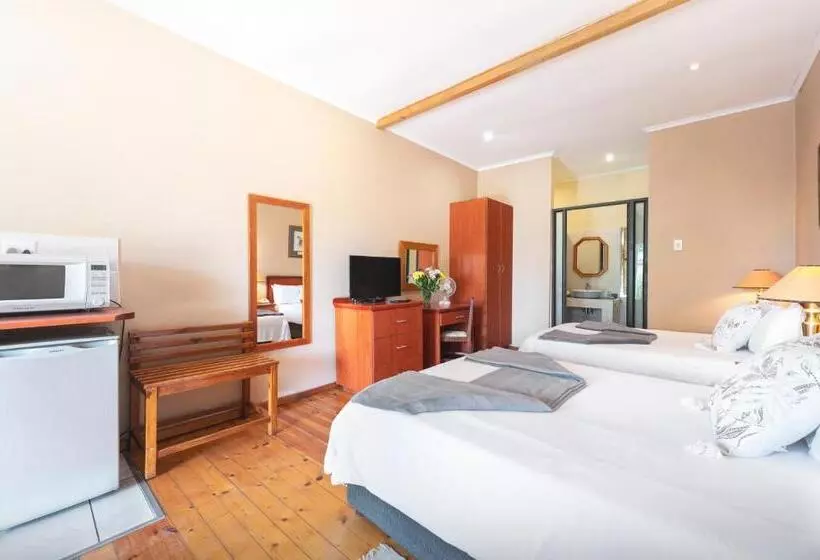 ペンション Oak Lodge Guest House