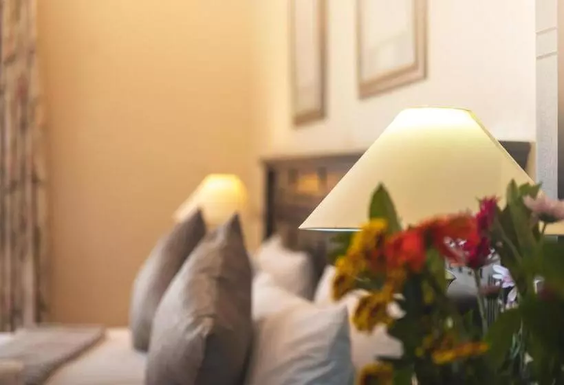 ペンション Oak Lodge Guest House