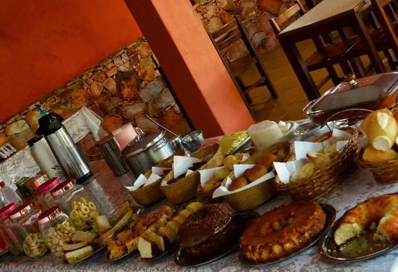 Majatalo Pousada Canto Das Aguas