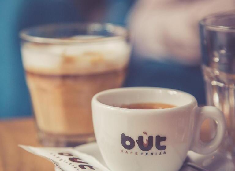 پانسیون Sleep&go Guest House