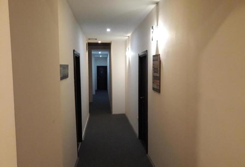 پانسیون Sleep&go Guest House