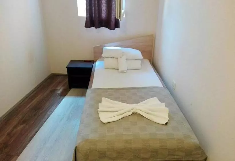 پانسیون Sleep&go Guest House
