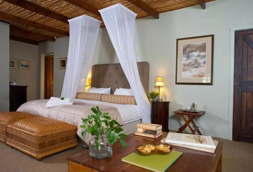 Hotelli Halstead Farm