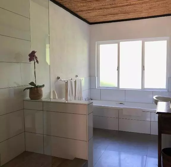 Hotelli Halstead Farm