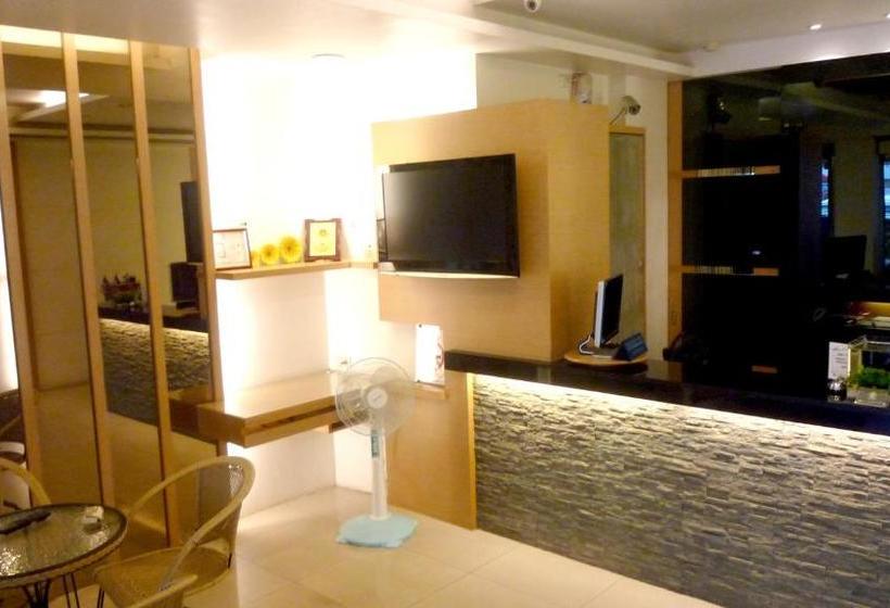 Orinet Jewel Youth Hostel