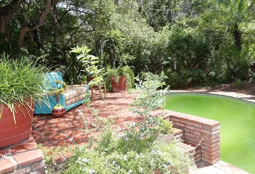 پانسیون Fleming Place