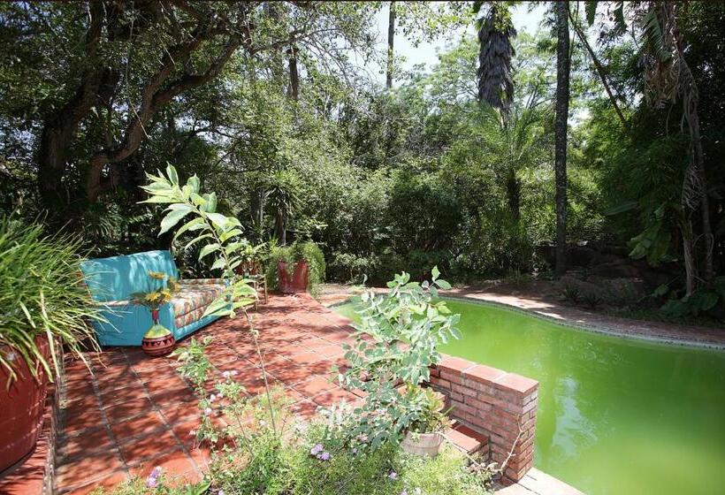 پانسیون Fleming Place