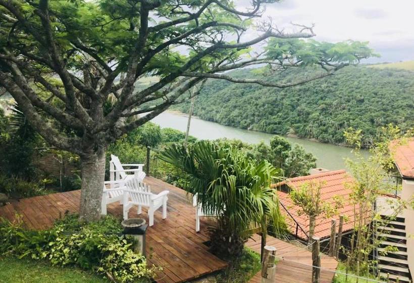 펜션 Gonubie Summit