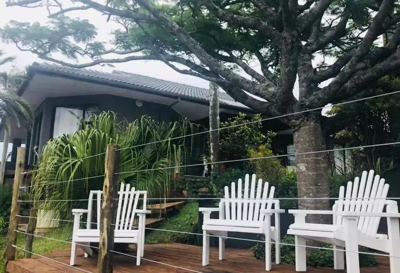 Majatalo Gonubie Summit