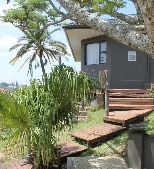 Majatalo Gonubie Summit