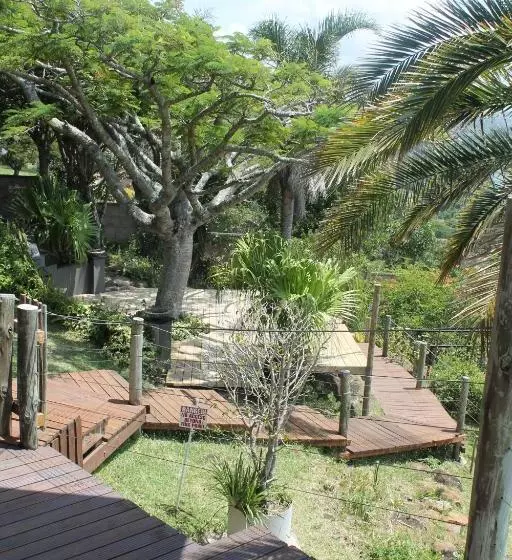 Majatalo Gonubie Summit