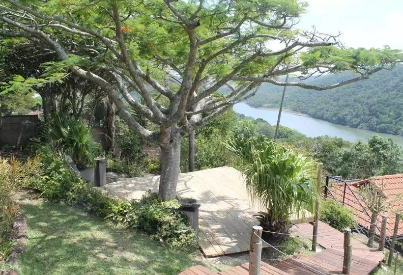 Majatalo Gonubie Summit