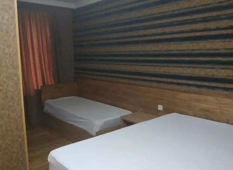 پانسیون Mount Guest