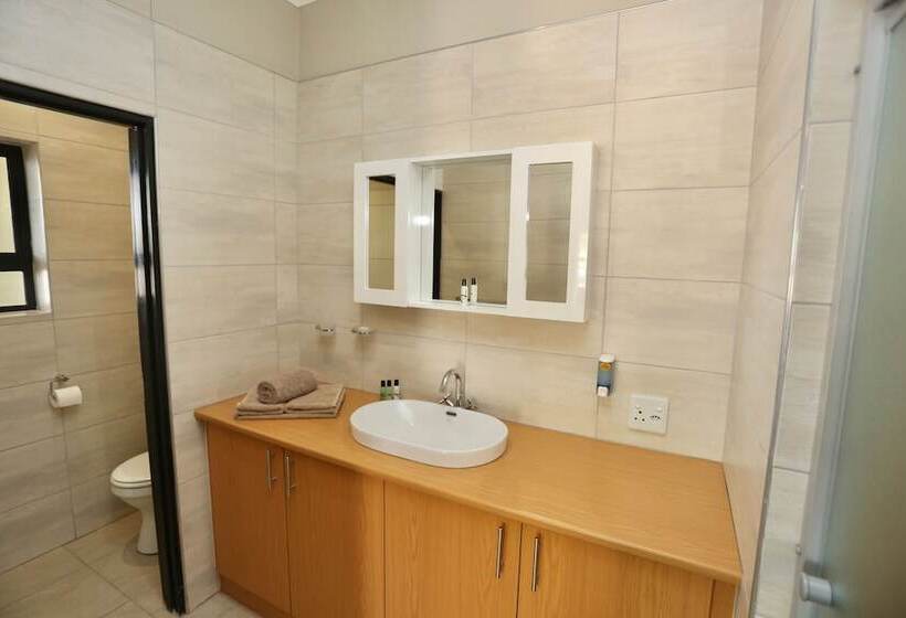 膳宿费 Schuetzenhaus Guesthouse