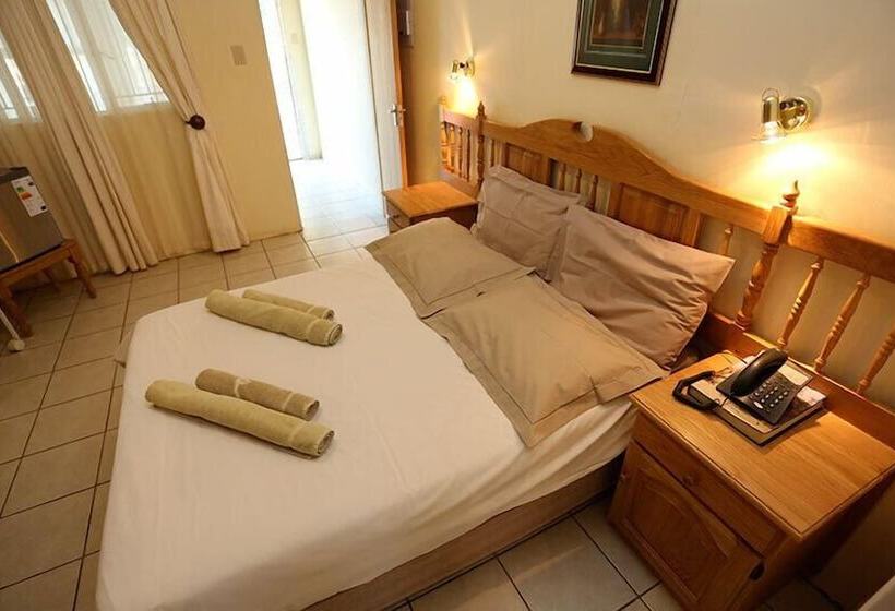 膳宿费 Schuetzenhaus Guesthouse