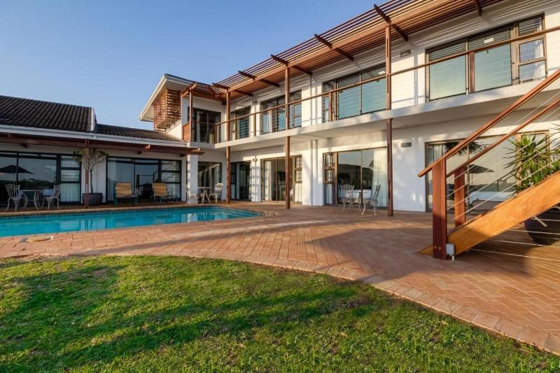 פנסיון The Ridge Guesthouse